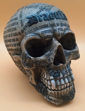 Totenschädel „Draculas Geschichten“